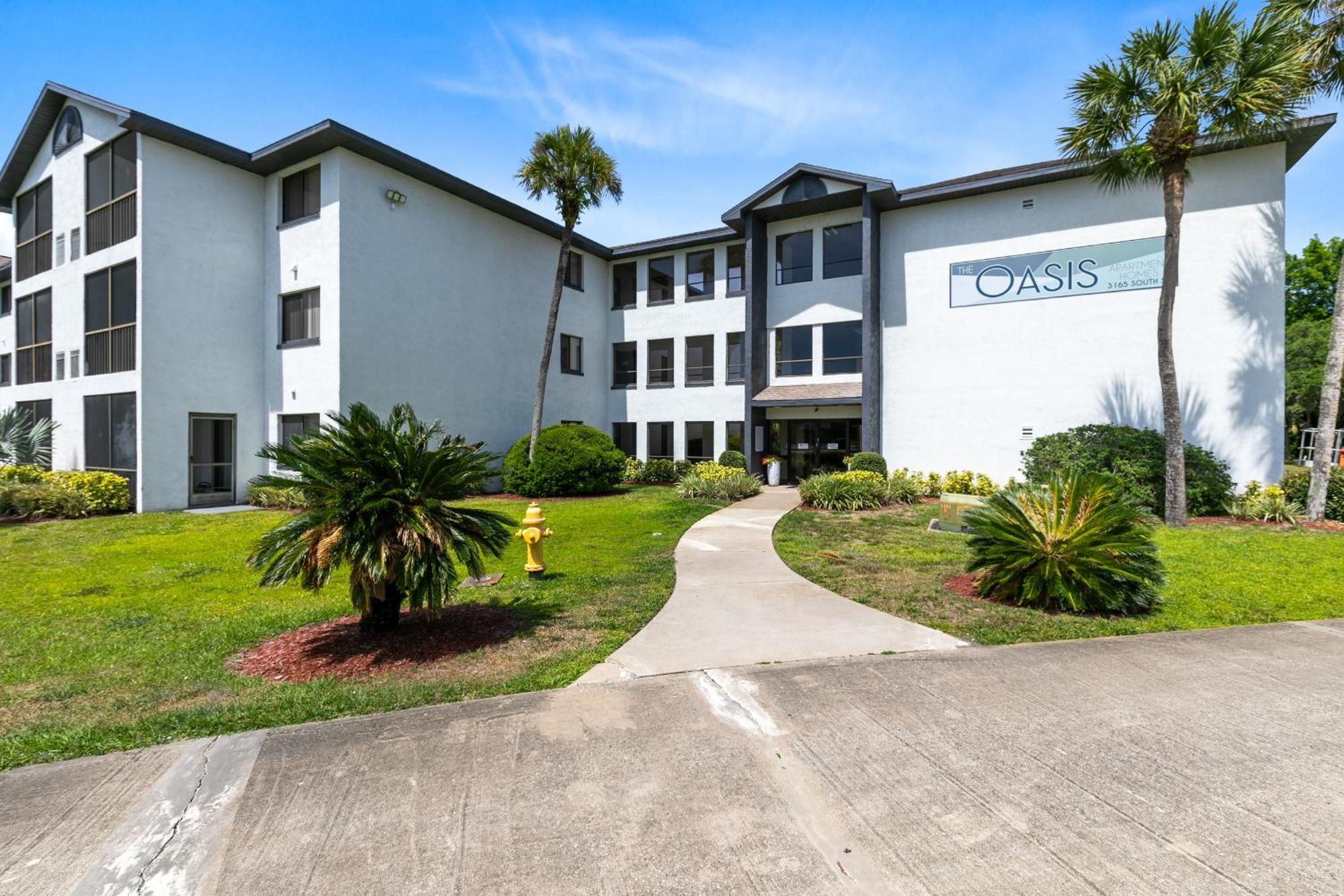 Oasis 219 - Amalfi Allure * Titusville